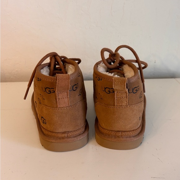 UGG Mens Chestnut Embossed Logo Neumel Suede Chukka Lined Boots, Sz 6 1129211 main image 7